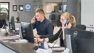 Ausbildung zum Automobilkaufmann Ausbildung zum Automobilkaufmann